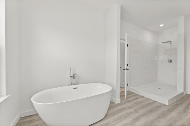 property at 256 Capetown Way