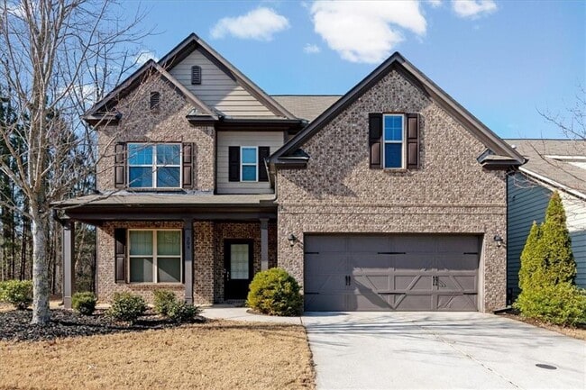 property at 204 Cardinal ln