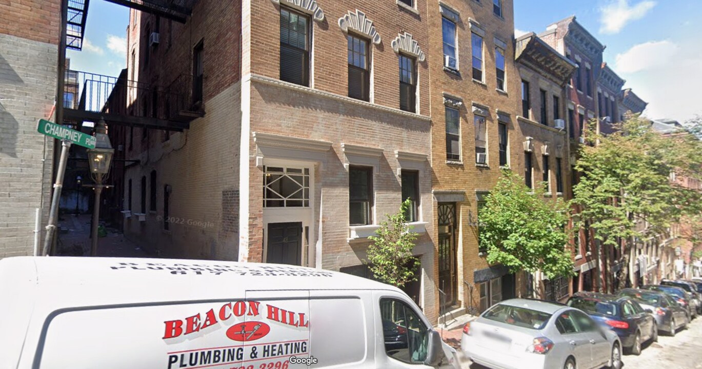 7 Champney Pl, Unit 4 in Boston, MA - Building Photo