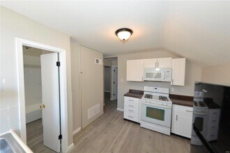 1517 Waverly St, Unit 417 in St. Charles, MO - Building Photo - Building Photo