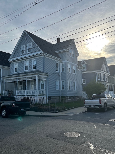32 Antwerp St, Unit #1