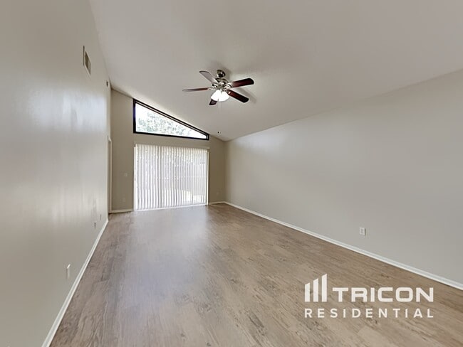 1253 Ashworth Dr in Apopka, FL - Building Photo - Building Photo