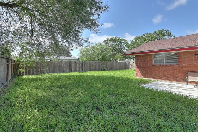 property at 1106 Bradshaw Dr