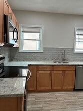 8 Agassiz Ave in Belmont, MA - Building Photo - Building Photo