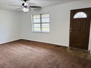 168 Drum Cir in Albertville, AL - Building Photo - Building Photo