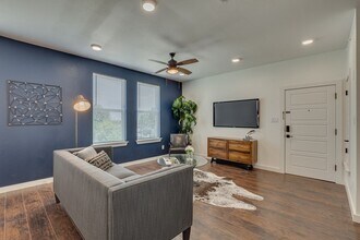 3145 Waits Ave in Fort Worth, TX - Building Photo - Building Photo