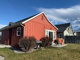 3220 Winter Park St in Bozeman, MT - Building Photo