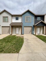 628 N College St in Siloam Springs, AR - Building Photo