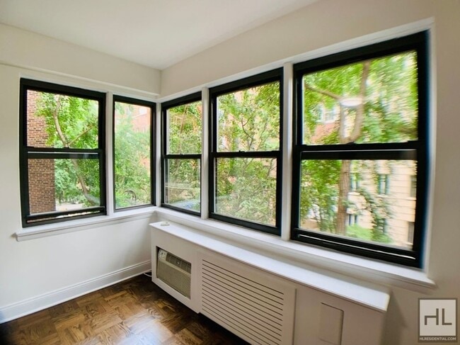 BEEKMAN PLACE in New York, NY - Building Photo - Building Photo