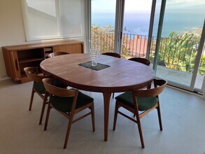 237 Notteargenta Rd in Pacific Palisades, CA - Foto de edificio - Building Photo