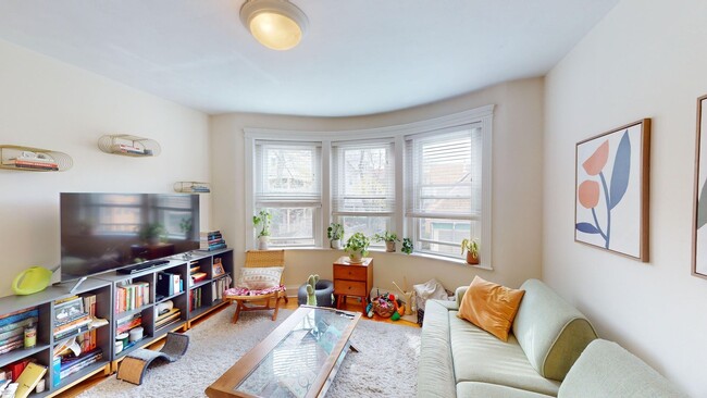 property at 672 Washington St