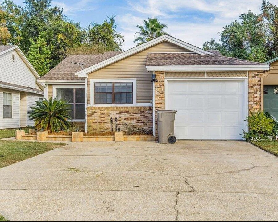 6324 Langley Place Rd in Pensacola, FL - Building Photo