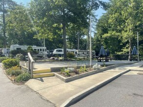 103 Stardust Dr in Asheville, NC - Building Photo - Building Photo