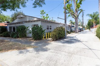 1710 Greenleaf in Santa Ana, CA - Building Photo - Building Photo