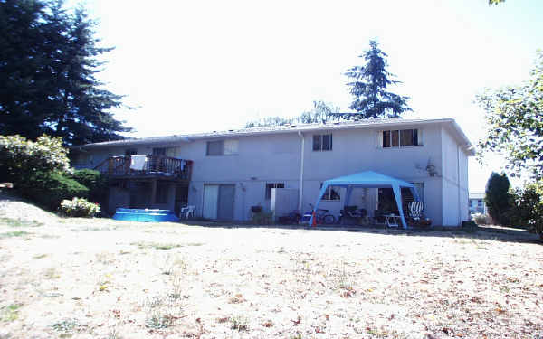 Pleasant Terrace in Sandy, OR - Foto de edificio