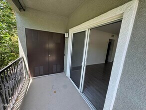 20000 Plum Canyon Rd in Santa Clarita, CA - Building Photo - Building Photo