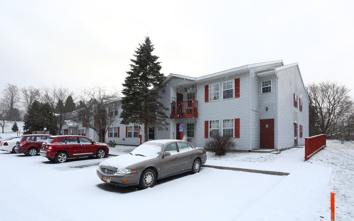 DeRuyter Senior Apartments in Deruyter, NY - Foto de edificio