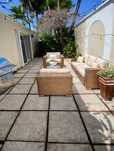 9834 SW 222nd St in Cutler Bay, FL - Foto de edificio - Building Photo