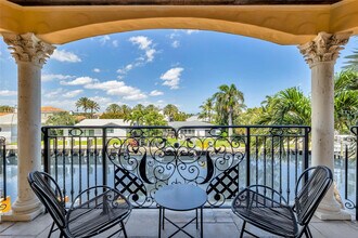 1011 Rhodes Villa Ave in Delray Beach, FL - Building Photo - Building Photo