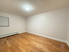 1720 Williamsbridge Rd in Bronx, NY - Building Photo - Building Photo