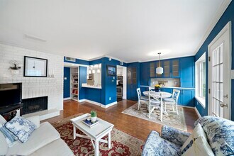 8944 Chatsworth Dr in Houston, TX - Building Photo - Building Photo