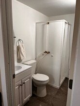 2267 Grover Rd in Canton, PA - Foto de edificio - Building Photo