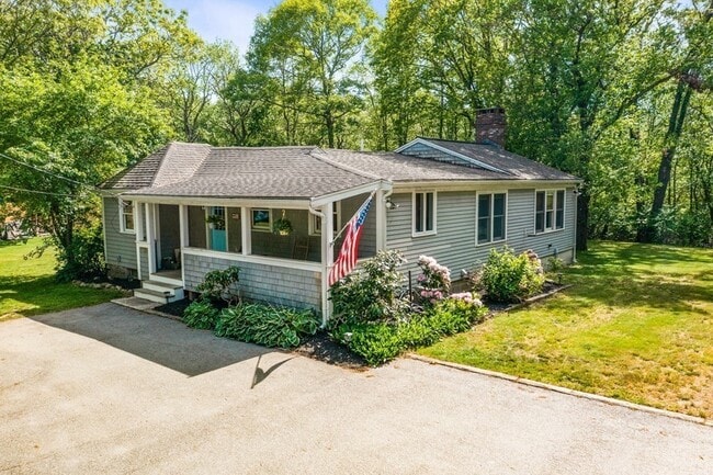 property at 168R Stockbridge Rd