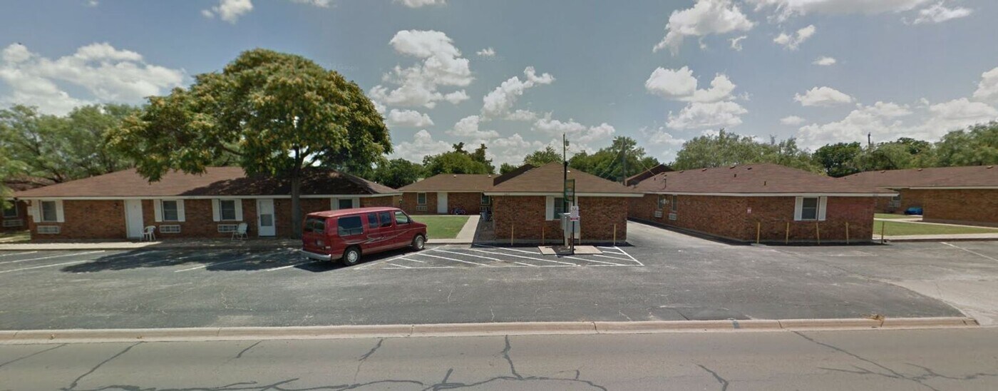 1627 S 14th St in Abilene, TX - Foto de edificio