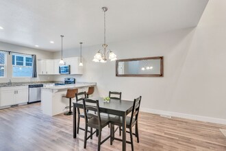 1984 4010 W in Lehi, UT - Building Photo - Building Photo