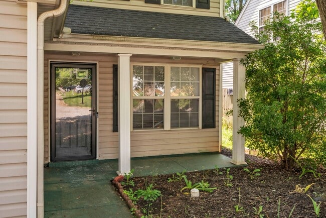 102 Glenlea Ln in Greenville, SC - Building Photo - Building Photo