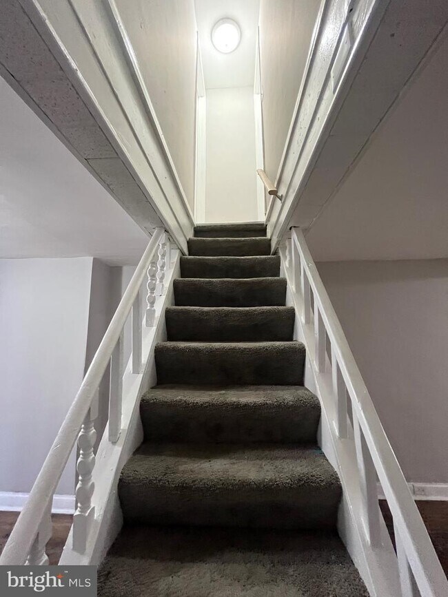 2405 Christian St photo'