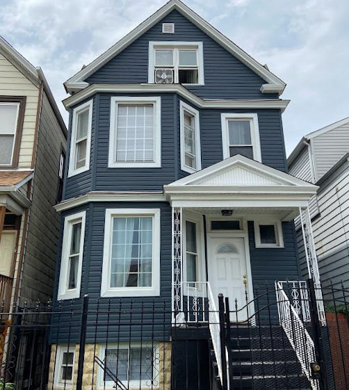 property at 2338 N Ridgeway Ave