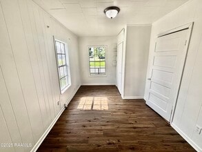 711 E Lessley St in Rayne, LA - Building Photo - Building Photo