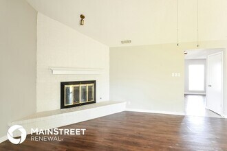 3039 Lake Grande St in San Antonio, TX - Building Photo - Building Photo