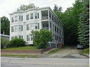 50 Spruce St in Rumford, ME - Foto de edificio