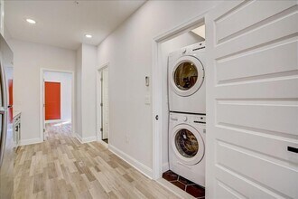 95 E Duval St in Philadelphia, PA - Building Photo - Building Photo