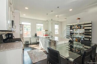 3428 Rochester Rd in Royal Oak, MI - Building Photo - Building Photo