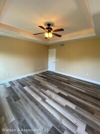 106 Sycamore Dr photo'