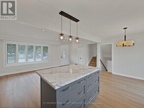 14 Clement Pl in St Catharines, ON - Building Photo - Building Photo