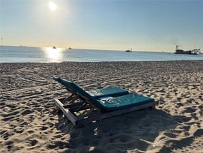 125 S Ocean Ave in Palm Beach Shores, FL - Foto de edificio - Building Photo