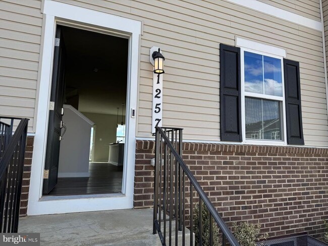 property at 1257 Cedar Vly Rd