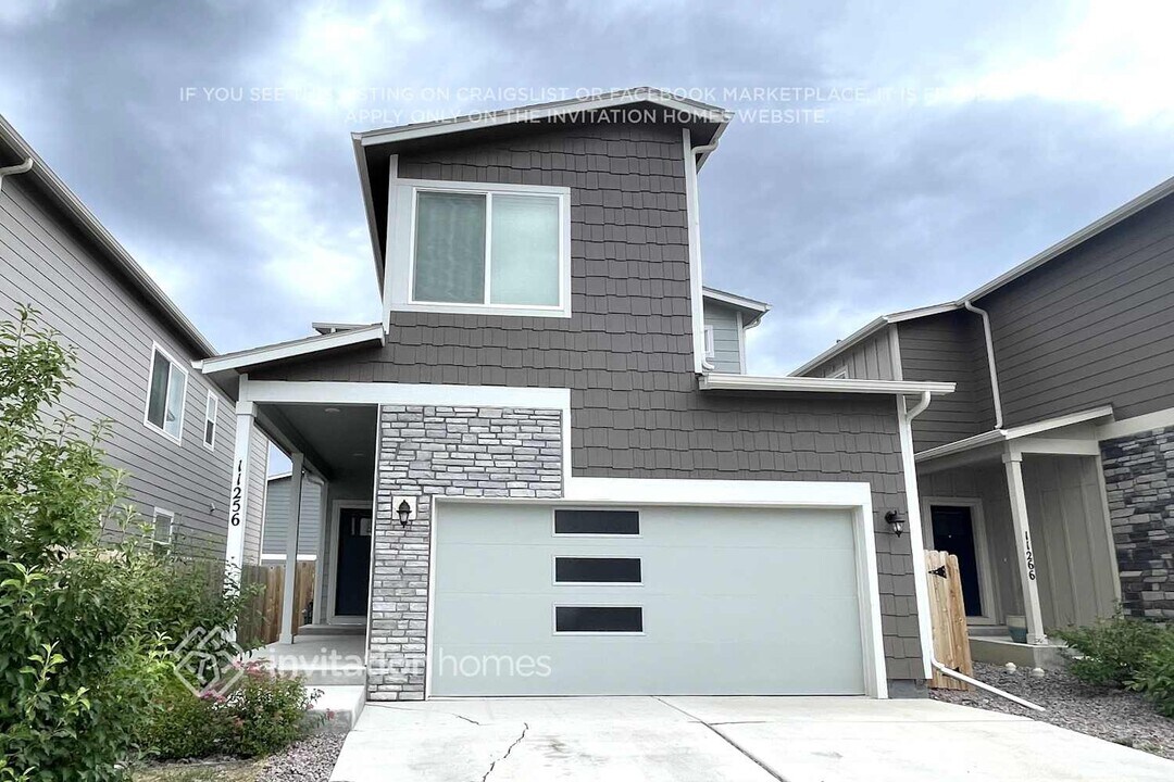 11256 House Finch Ln in Colorado Springs, CO - Building Photo