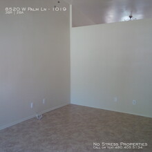 8520 W Palm Ln in Phoenix, AZ - Building Photo - Building Photo