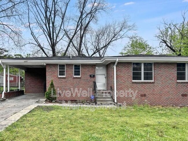 property at 1205 Woodward Rd