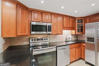 199 14th St NE, Unit 2409 in Atlanta, GA - Building Photo - Building Photo