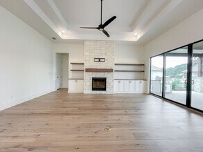 6024 Keller Ridge in New Braunfels, TX - Building Photo - Building Photo