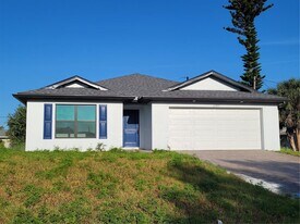 6305 Shaw St in Englewood, FL - Building Photo