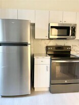 7923 Tuscany Ct in Tamarac, FL - Building Photo