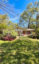 5737 Garret Drive in Chattanooga, TN - Building Photo
