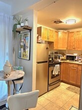 137 Burgundy Hill Ln in Middletown, CT - Building Photo - Building Photo